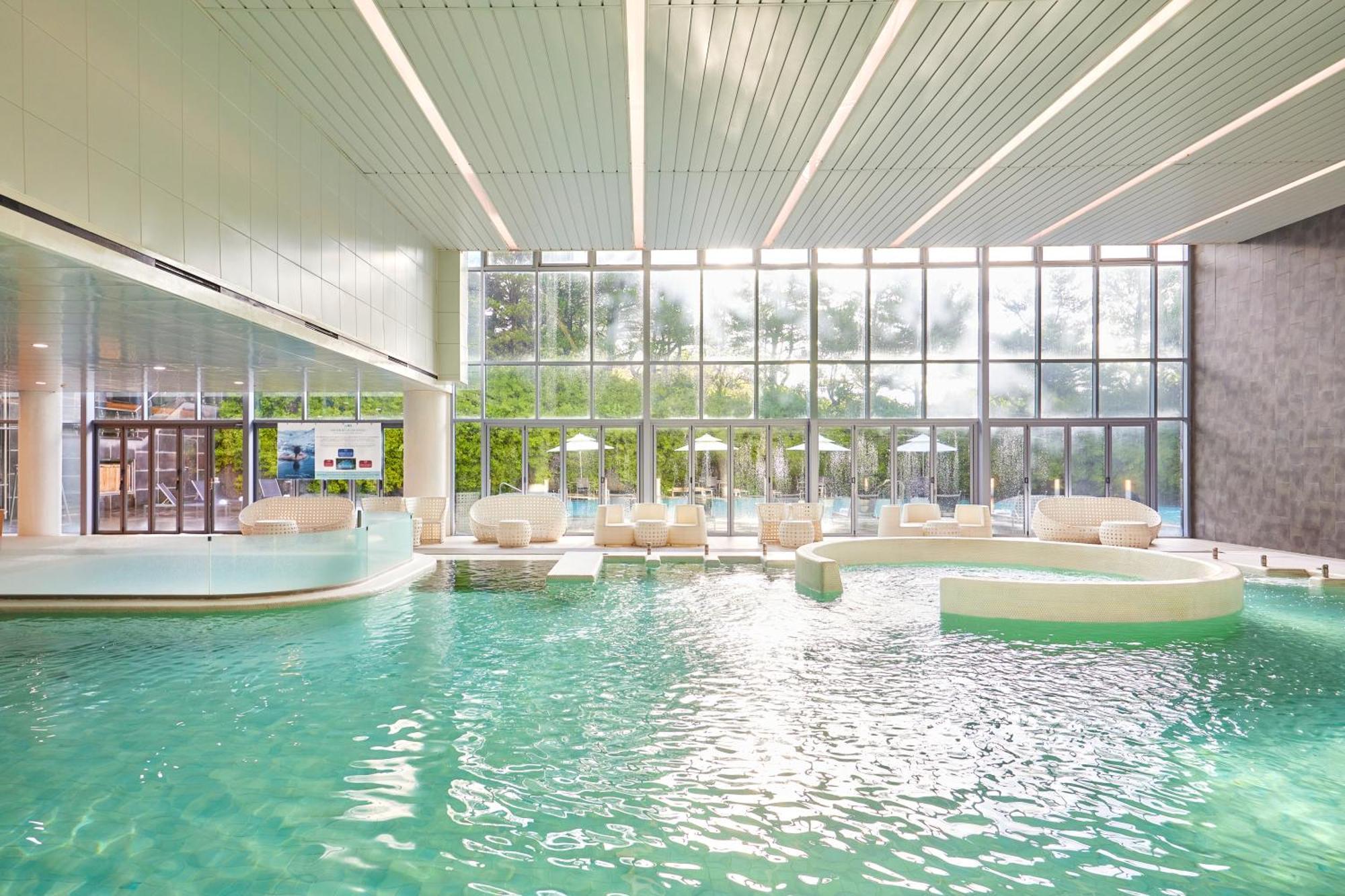 We Hotel Jeju Согвипхо Экстерьер фото