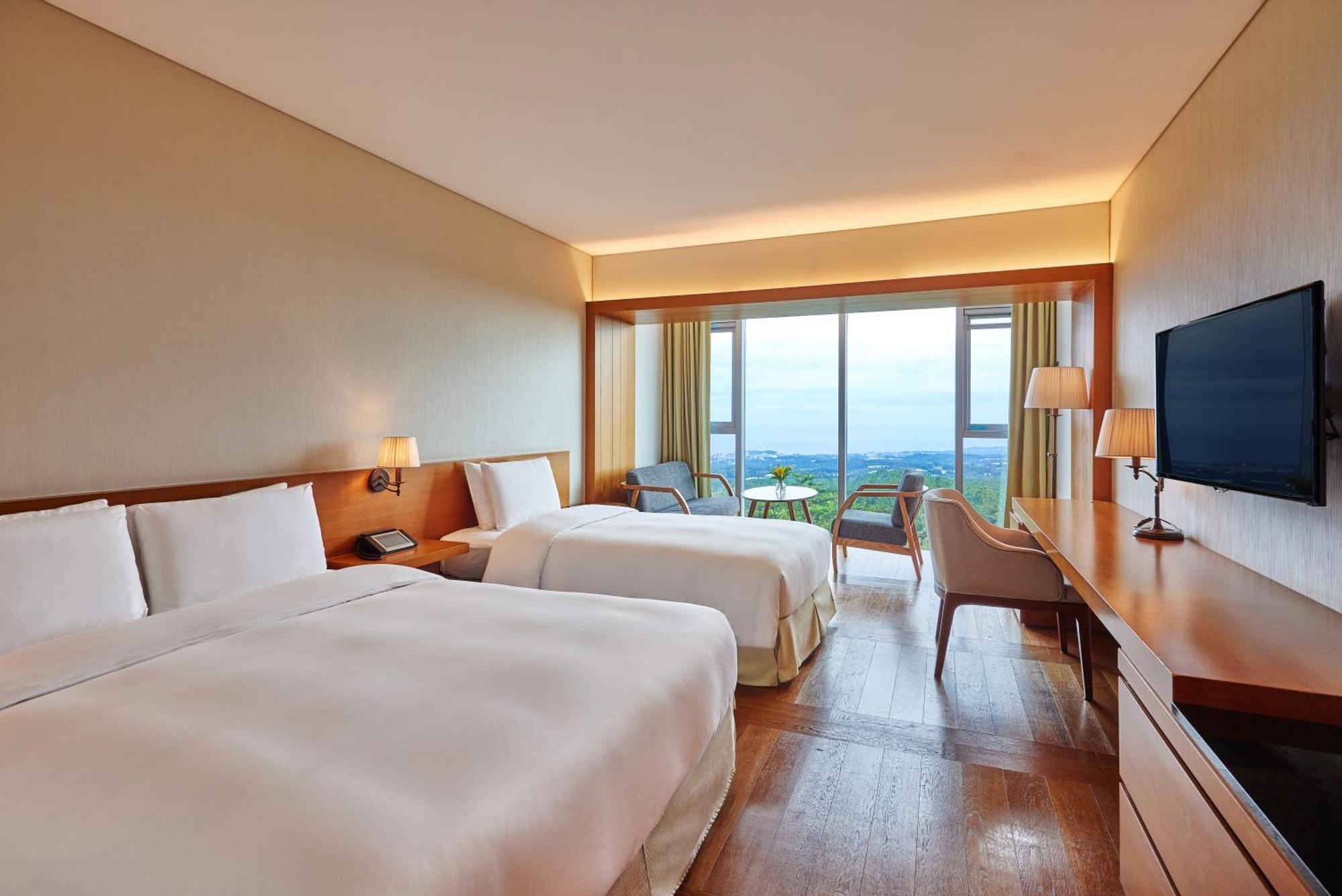 We Hotel Jeju Согвипхо Экстерьер фото